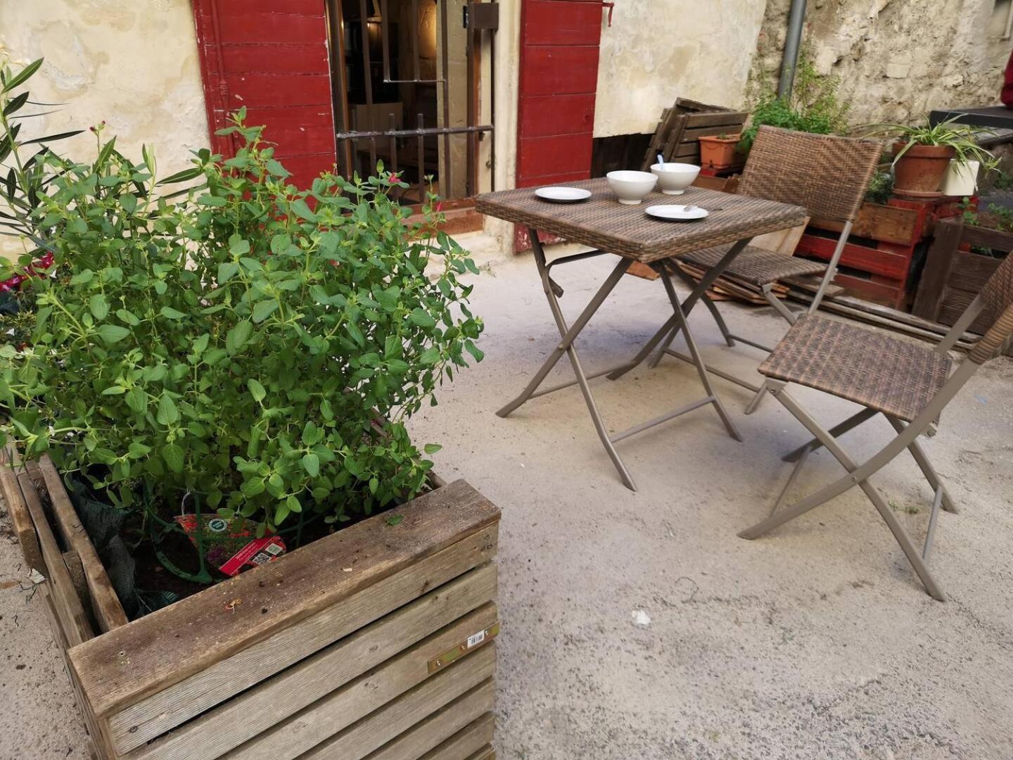 La Maison Des Hautures Arles Dış mekan fotoğraf